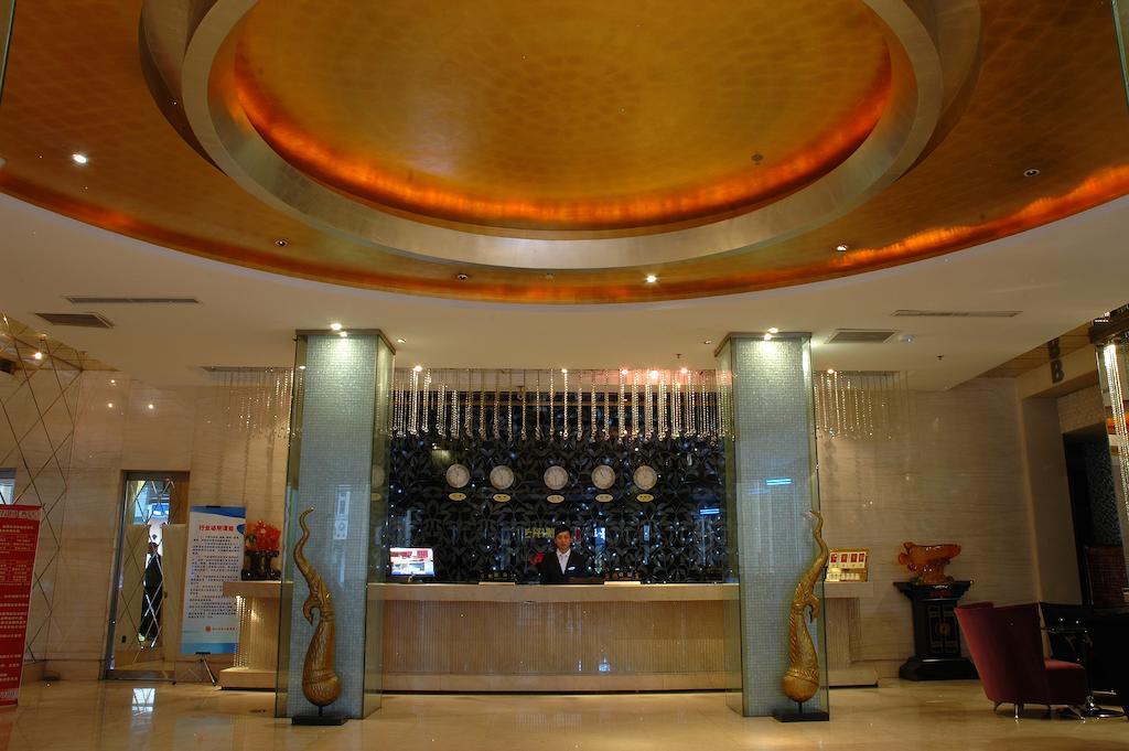 Harbin Yakelai Holiday Hotel Esterno foto
