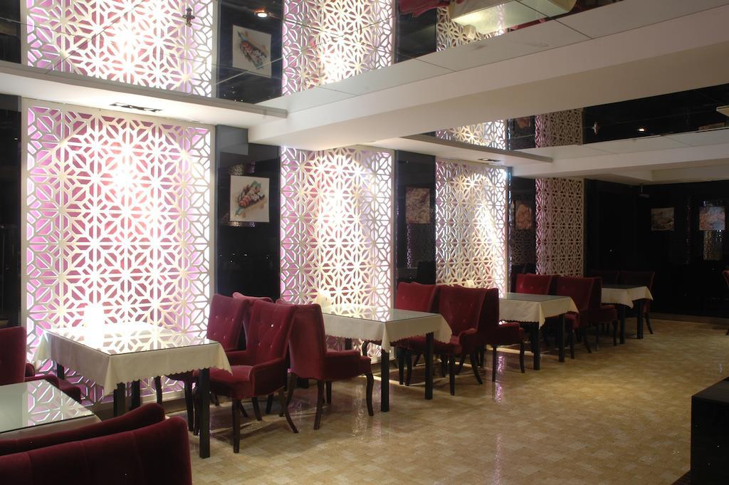 Harbin Yakelai Holiday Hotel Esterno foto