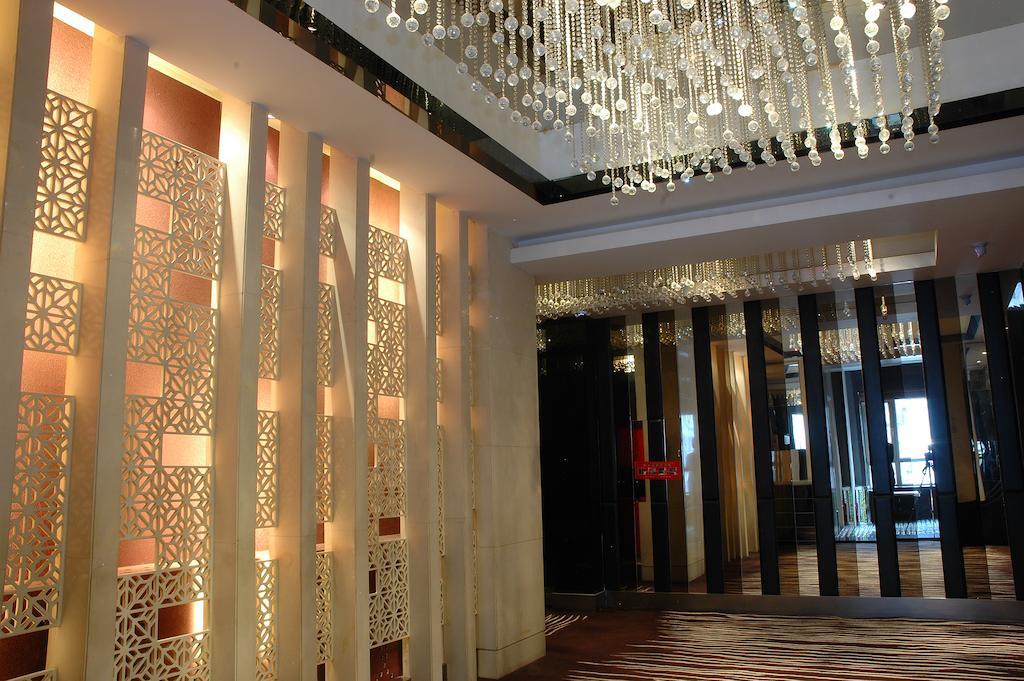 Harbin Yakelai Holiday Hotel Esterno foto