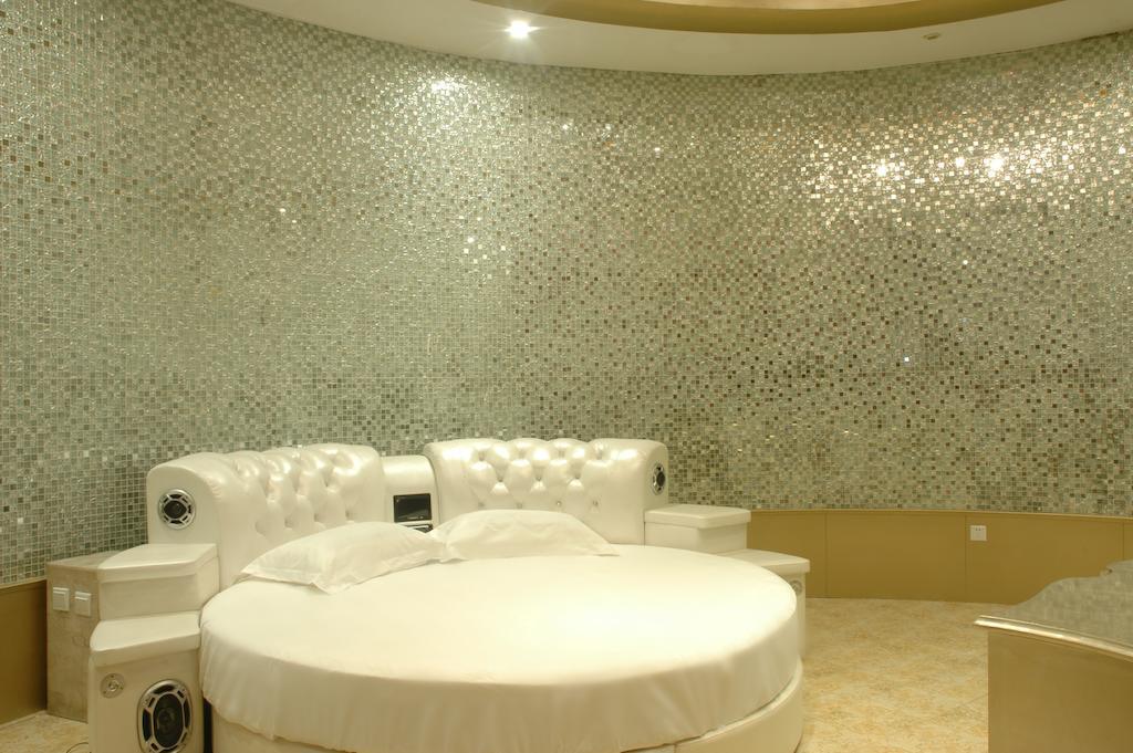 Harbin Yakelai Holiday Hotel Esterno foto