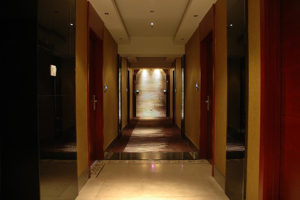Harbin Yakelai Holiday Hotel Esterno foto
